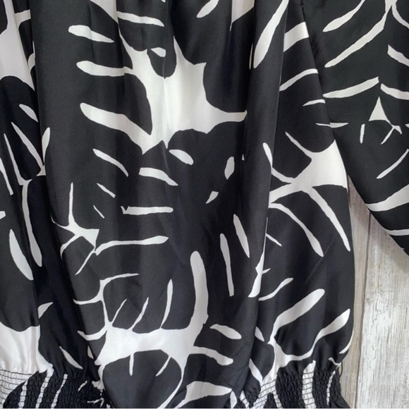 White House Black Market Silk Black Off The Shoulder Blouse - Picture 2 of 6